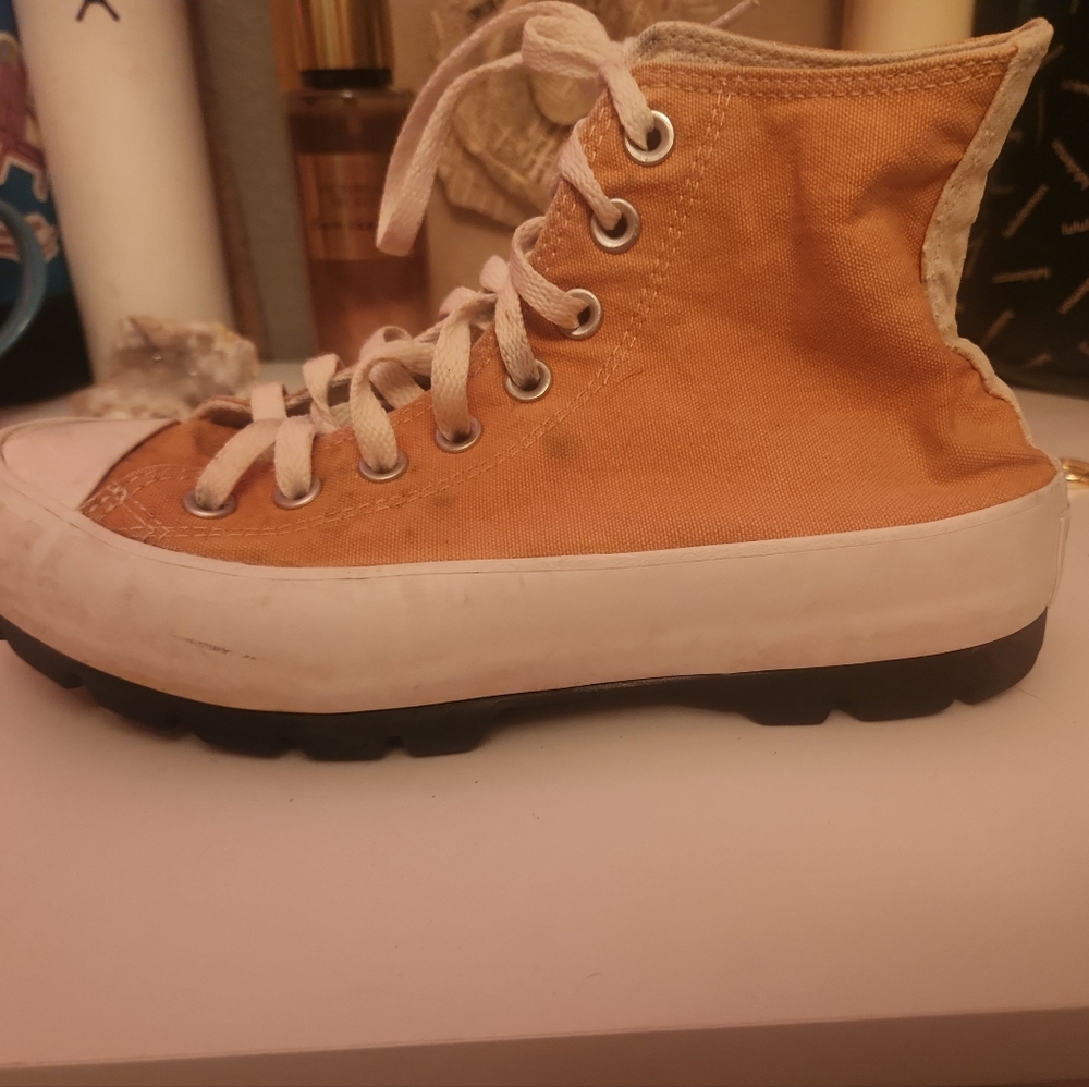 Used Custom Converse (Lugged) Size 8 - Womens